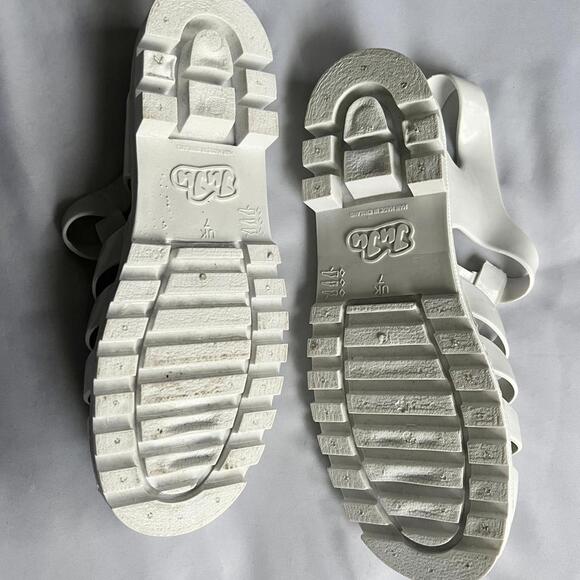 Juju Vintage Sandal - Picture 2 of 2